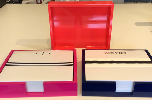 Lacquered Note Pad Holder