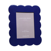 Addison Ross Scalloped Lacquer Photo Frame 5" x 7"